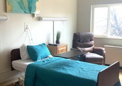 Private bedroom in Boulder Post Acute